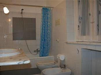 Giugagio Bed & Breakfast ปาแลร์โม ภายนอก รูปภาพ